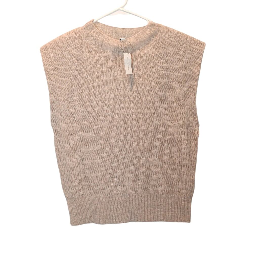 NWT Banana Republic Women's Sz M Alpaca Wool Blend Sleeveless Sweater Vest Cream